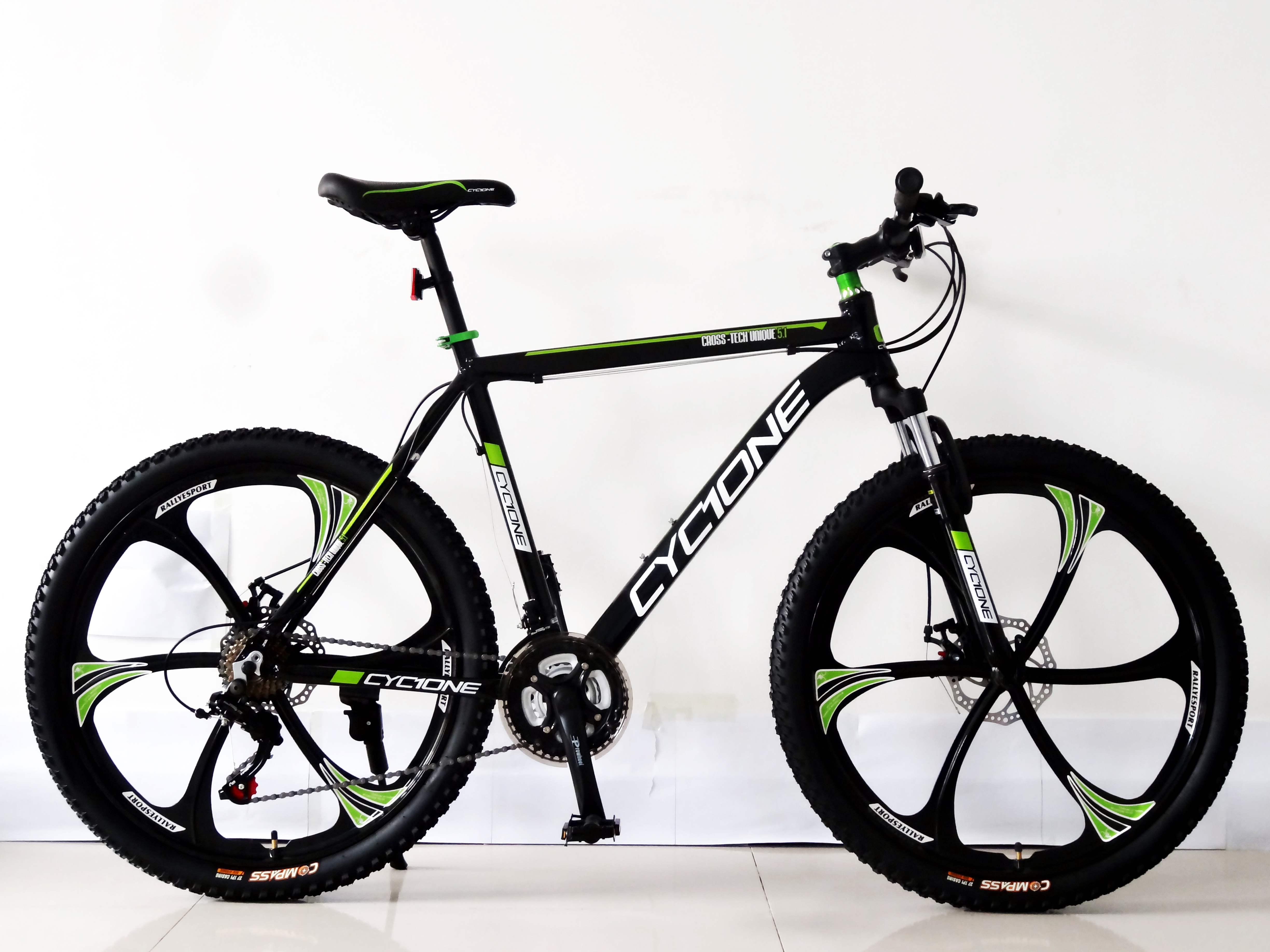 MTB 26" FAHRRAD GT MOUNTAINBIKE 3D ALU HYDRORAHMEN, 21